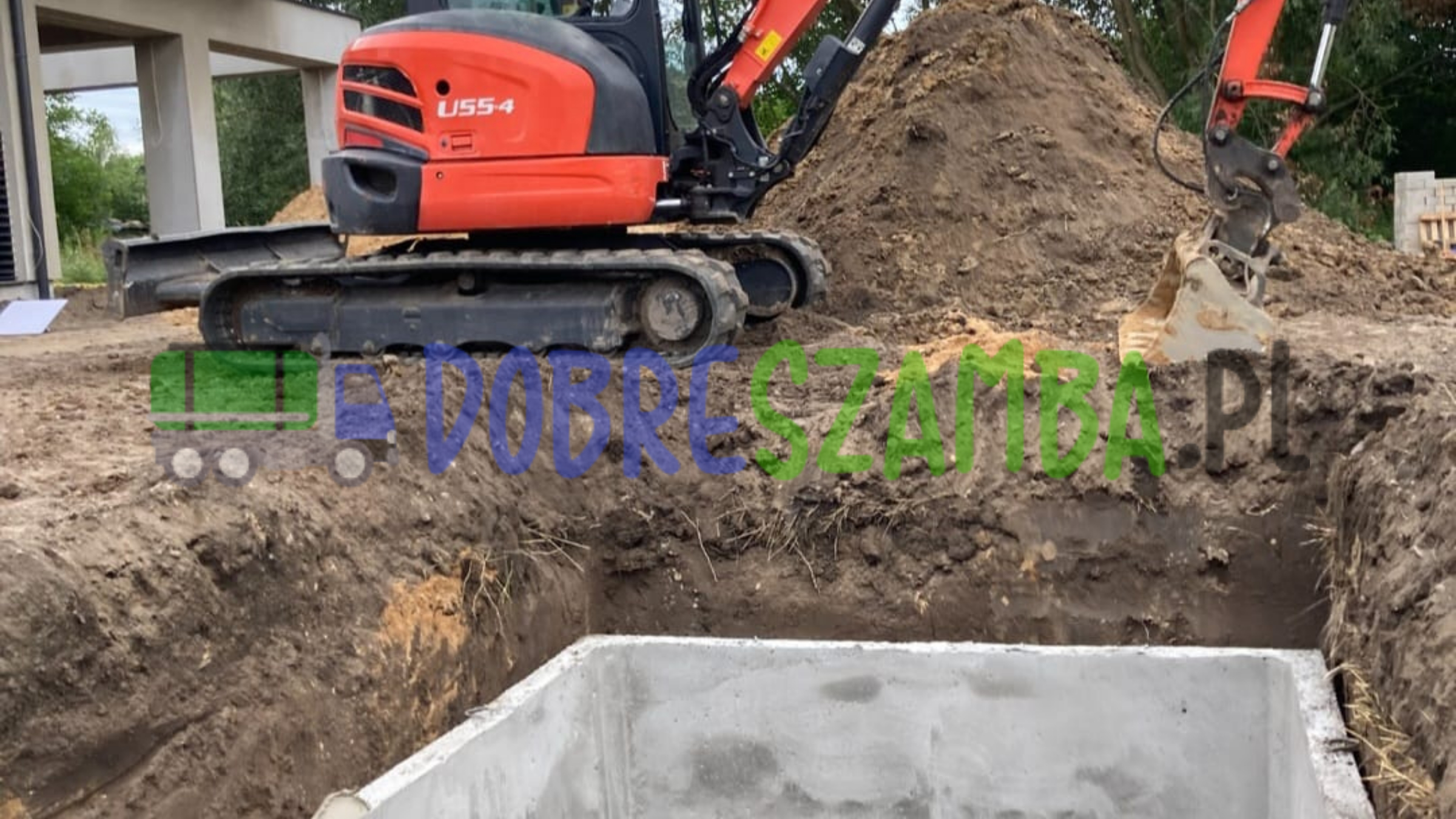 Jak przygotować działkę i wykop pod szambo betonowe? Najważniejsze zasady przed montażem